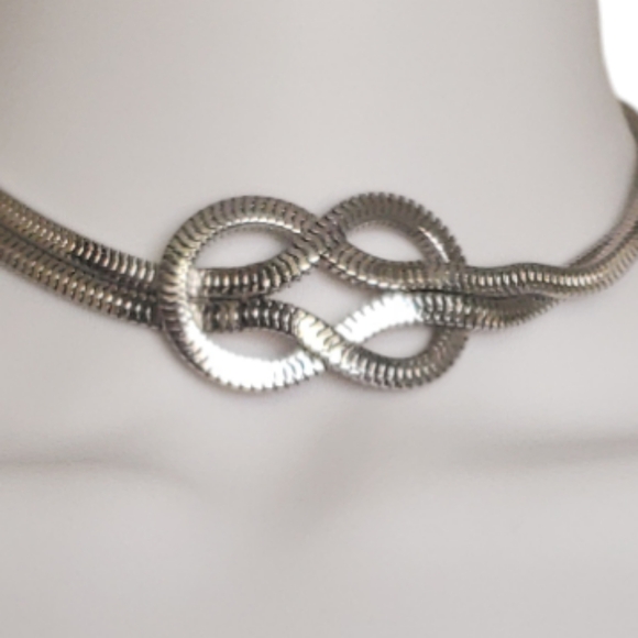 Vintage Castlecliff Beautiful Silver Necklace and Bracelet Set.  - Picture 3 of 14